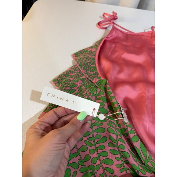 Trina Turk Halter Top Ruffle Petal Top Tiered Sleeveless Pink Green Floral - Picture 3 of 6